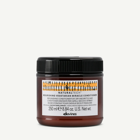 NOURISHING Vegetarian Miracle Conditioner Живильний зволожувальний кондиціонер Вегетаріанське диво для сухого та ламкого волосся Naturaltech Davines, 250 мл