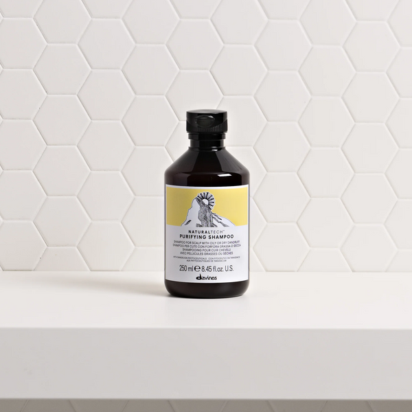 PURIFYING Shampoo Очищувальний шампунь проти сухої або жирної лупи Naturaltech Davines, 250 мл